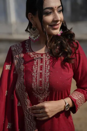 Maroon Silk Blend Solid Straight Kurta Trousers With Dupatta